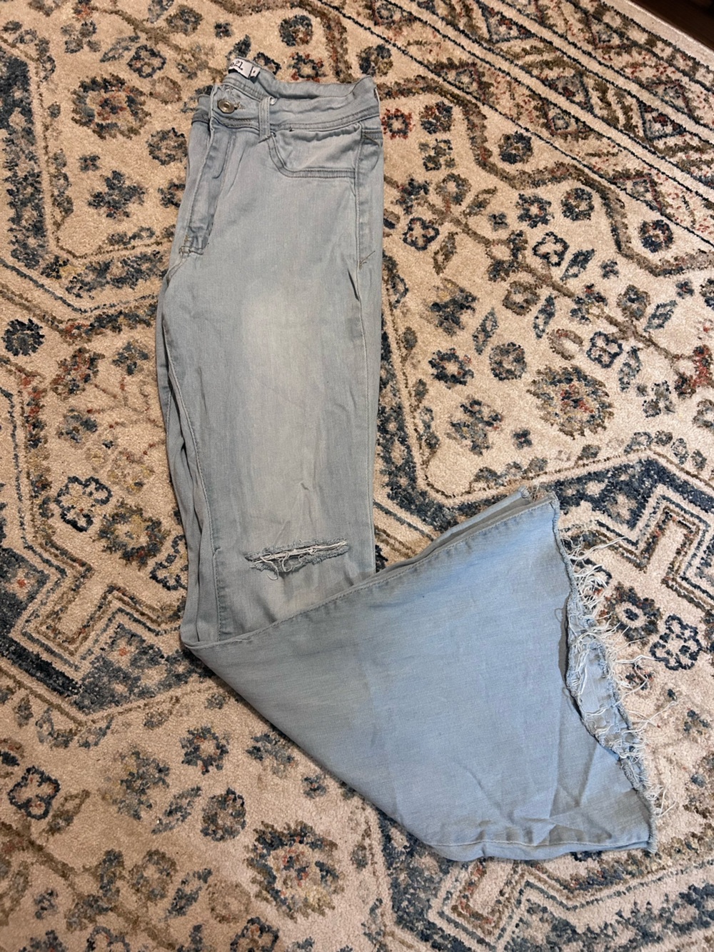 Light Blue Distressed womens Jeans